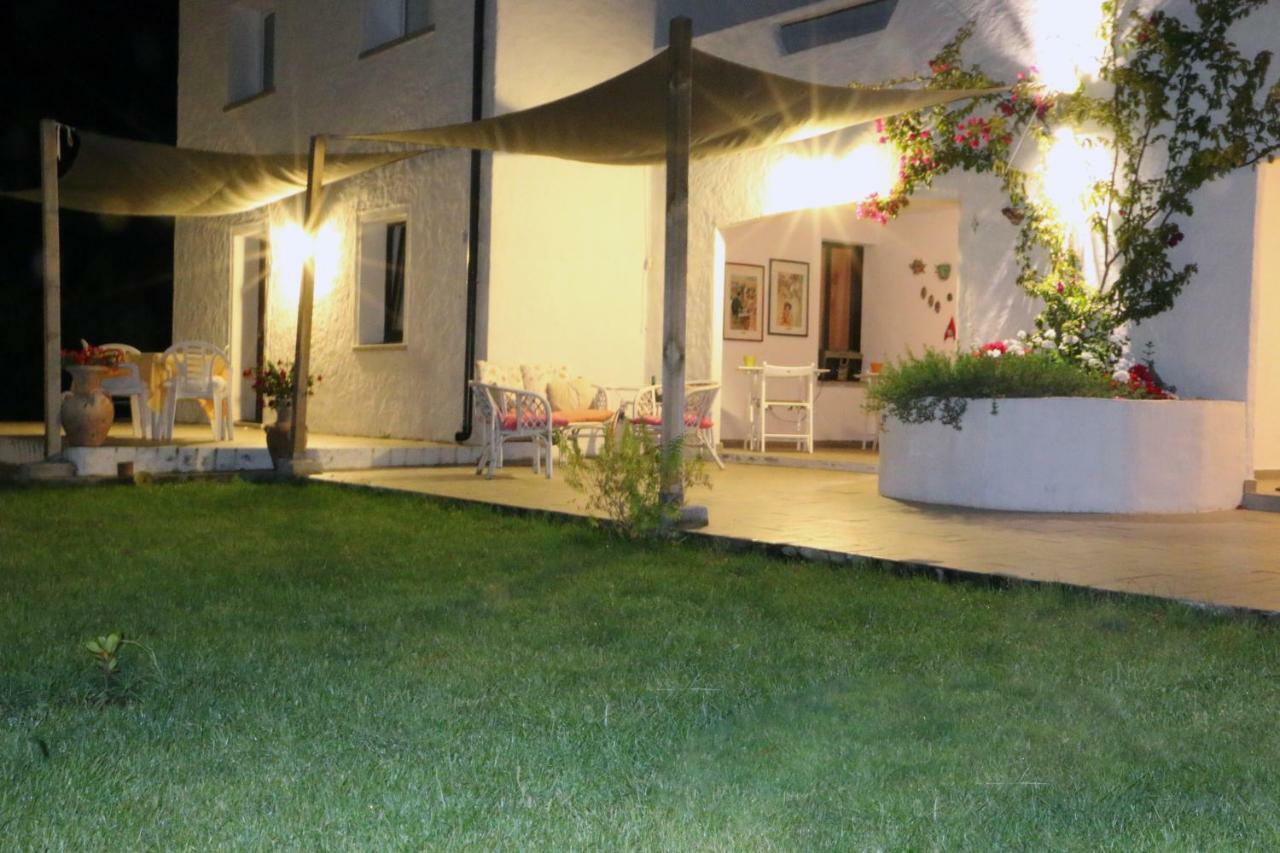 Bnb Anacleto Bassacutena Exterior foto
