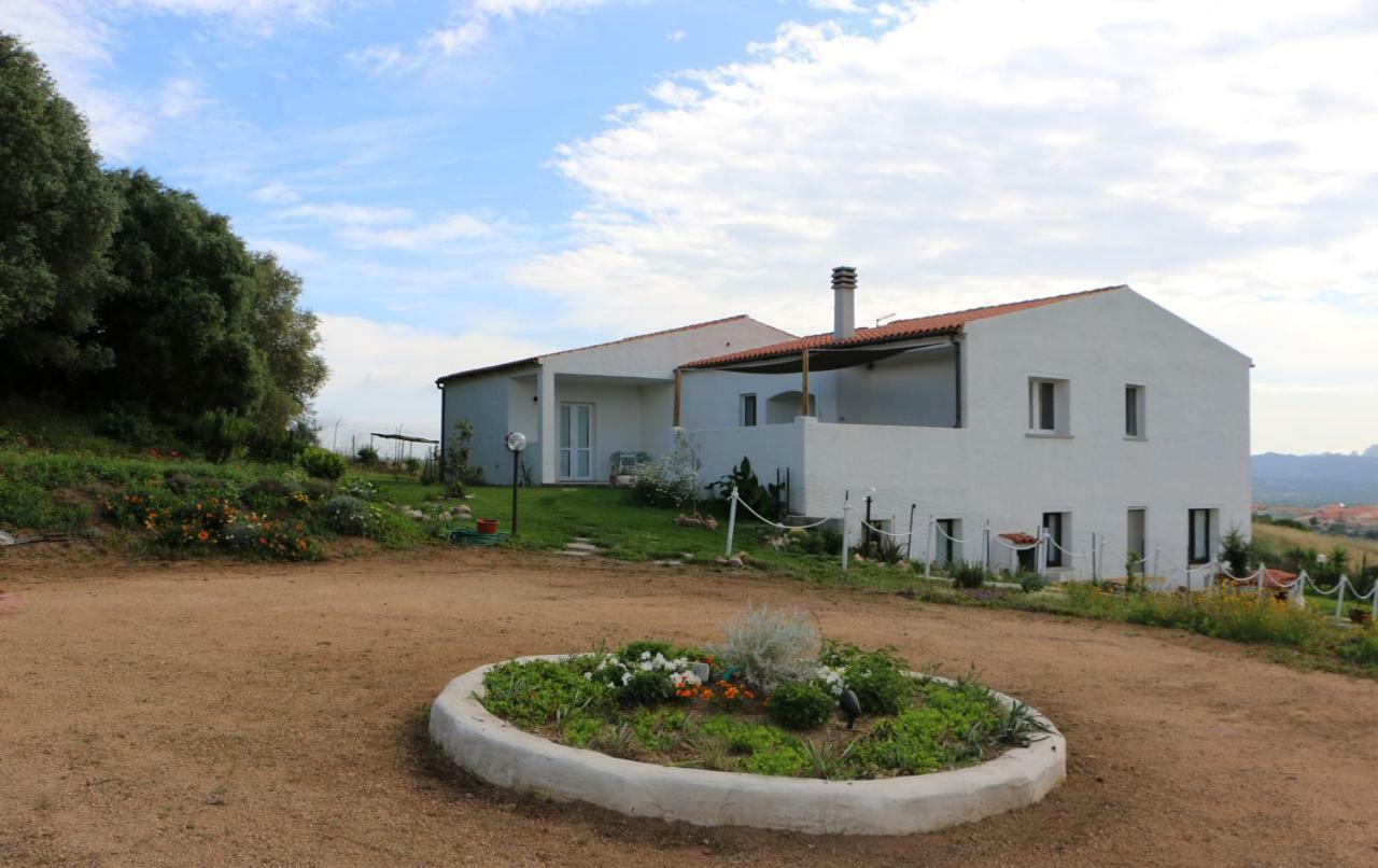 Bnb Anacleto Bassacutena Exterior foto