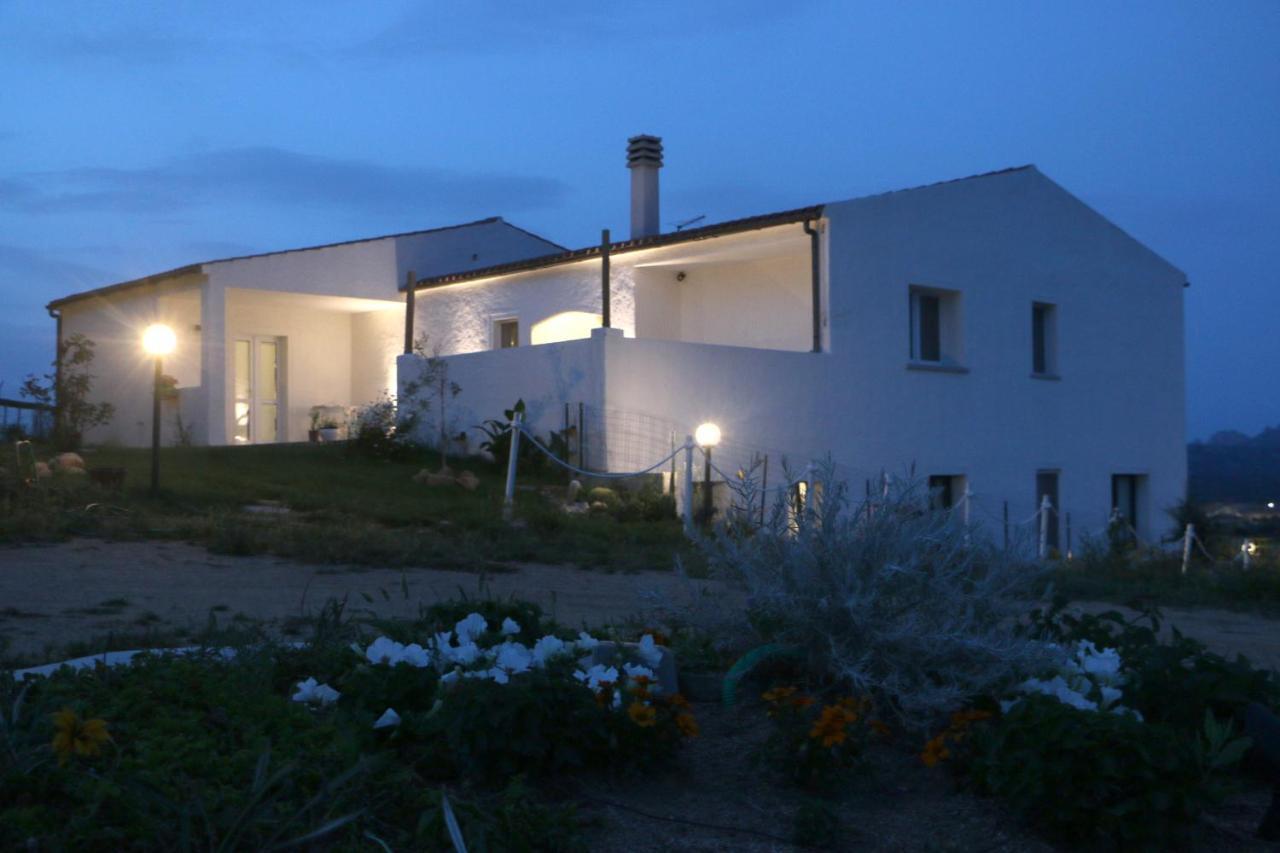 Bnb Anacleto Bassacutena Exterior foto